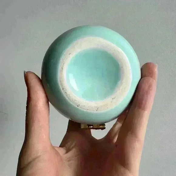 Macaroon Shaped Light Blue Trinket Snap Open Box Preppy Pastel Home Decor - Picture 11 of 12